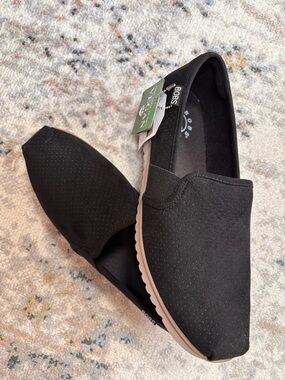 Bobs by Sketchers Black Flexpadrille Vegan Faux Suede Women’s Size 10